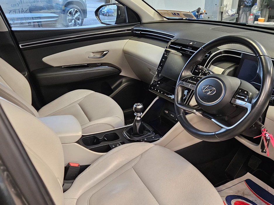 2022 Hyundai Tucson - image 15