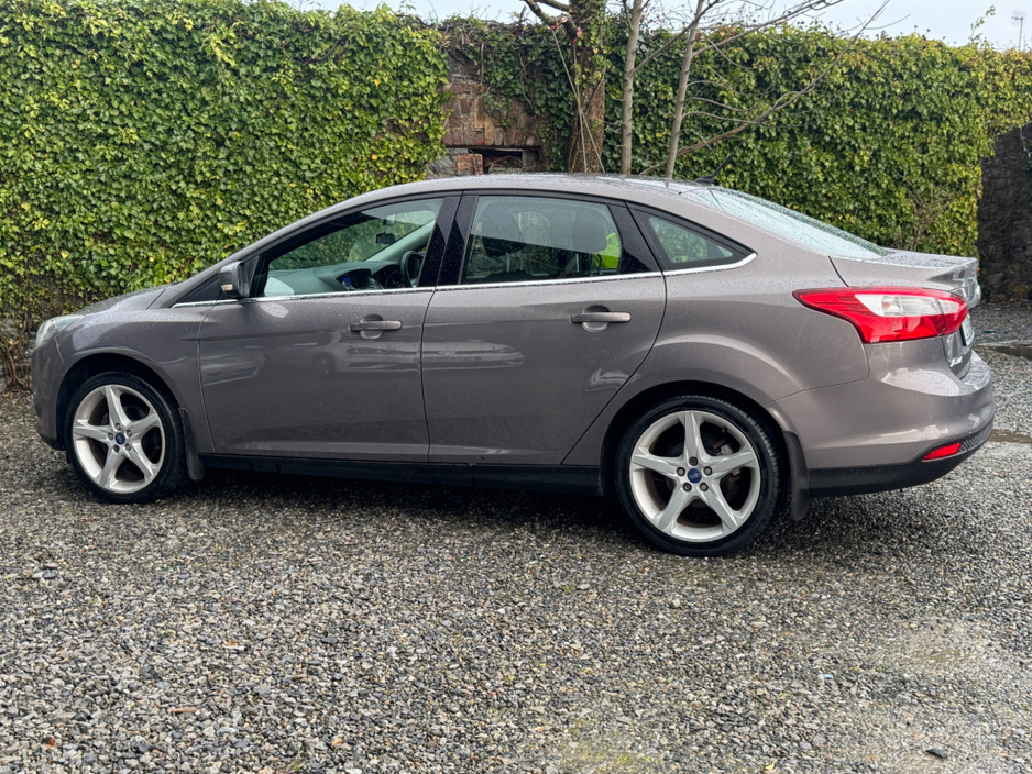 2012 Ford Focus 1.6 Petrol TITANIUM NEW NCT €5,750