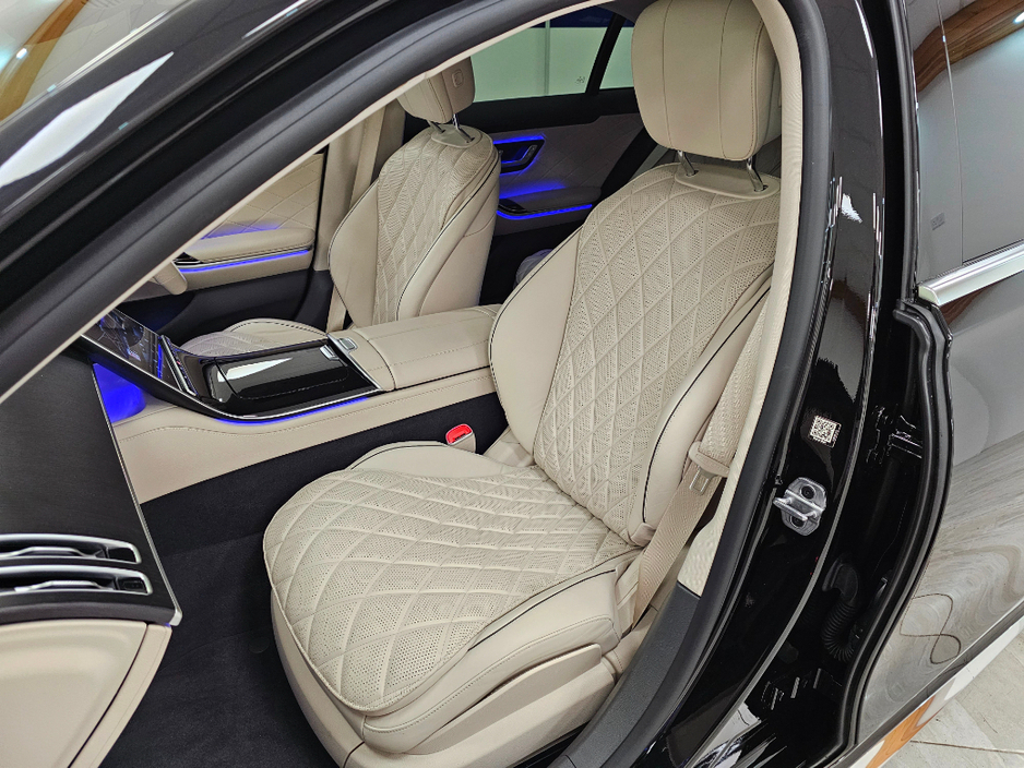 2025 Mercedes-Benz S Class - image 16