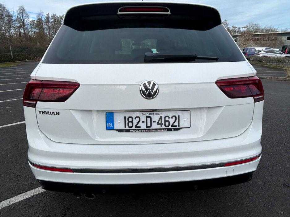 2018 Volkswagen Tiguan - image 4