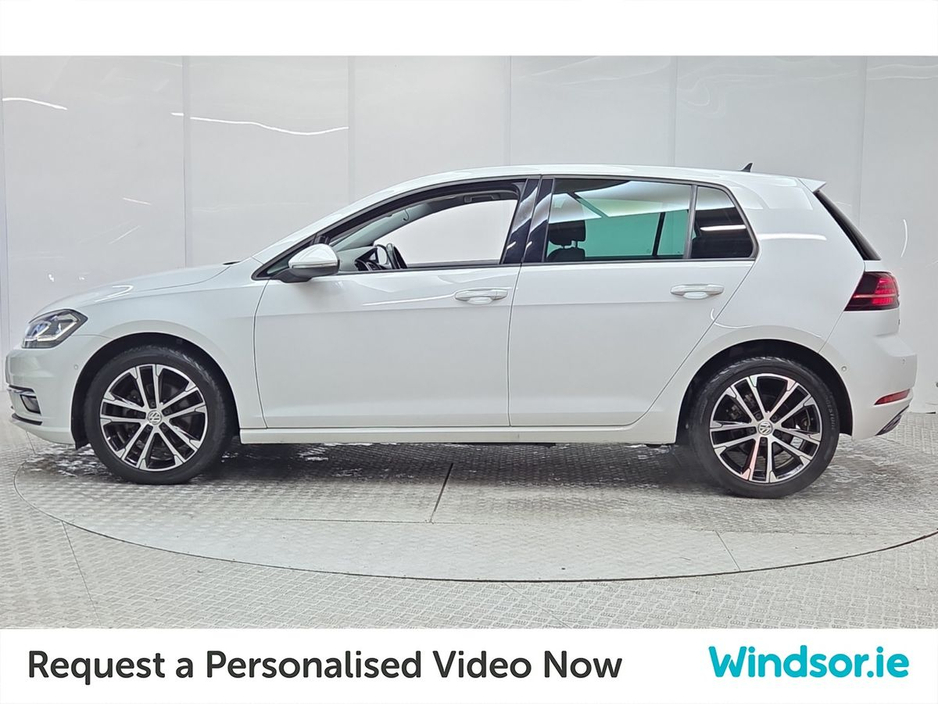 2019 Volkswagen Golf - image 5