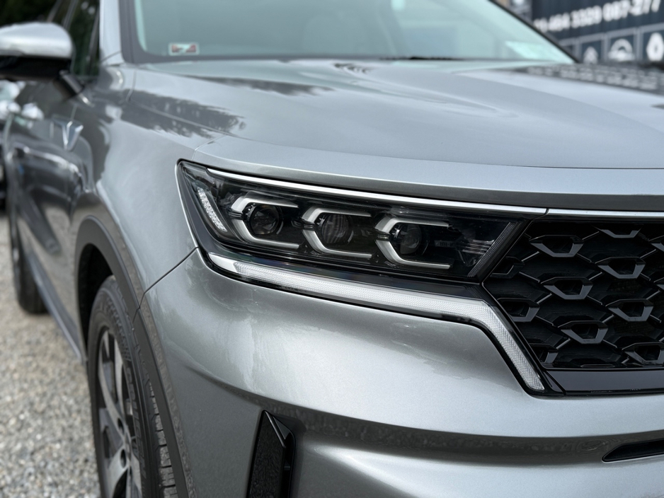 2021 Kia Sorento - image 34