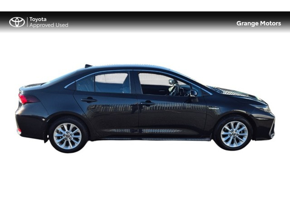 2019 Toyota Corolla - image 3