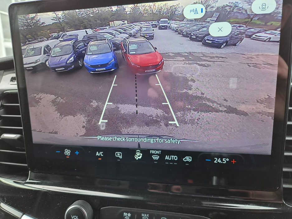 2024 Ford Transit - image 9