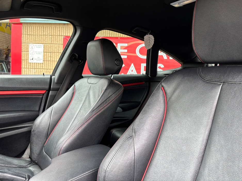 2013 BMW 3 Series - image 10