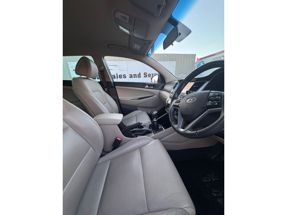 2017 Hyundai Tucson 1.7 EXECUTIVE 5DR €14,999