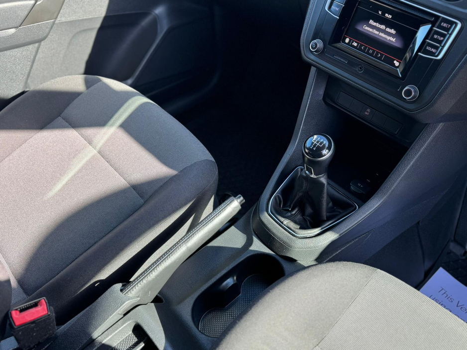 2018 Volkswagen Caddy - image 17
