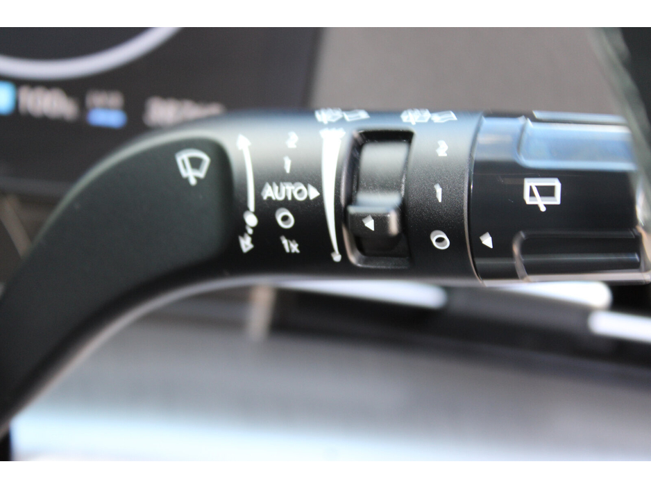 2024 Hyundai Kona - image 23