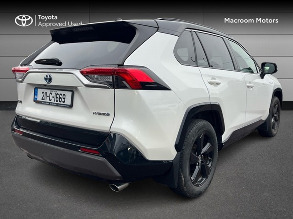 2021 Toyota Rav4 - image 2