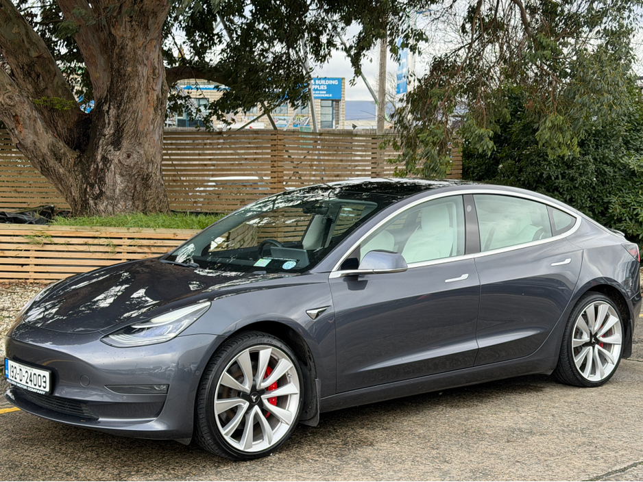 2019 Tesla Model 3 PERFORMACE..WHITE LEATHER..AWD €20,900