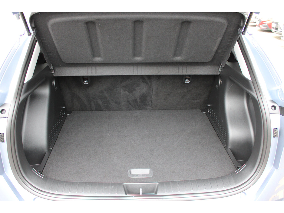 2024 Hyundai Kona - image 12