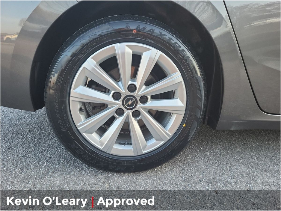 2024 Opel Astra - image 10