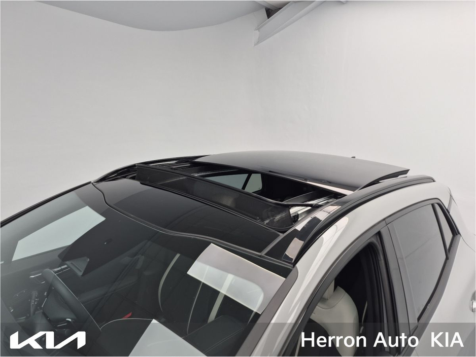 2026 Kia Sportage - image 7