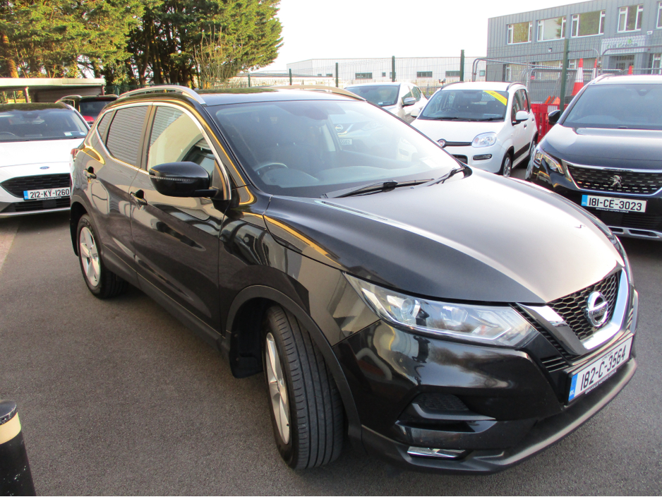 2018 Nissan Qashqai - image 3