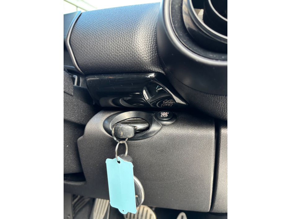 2014 MINI Countryman 2.0 COOPER D AUTO €7,950