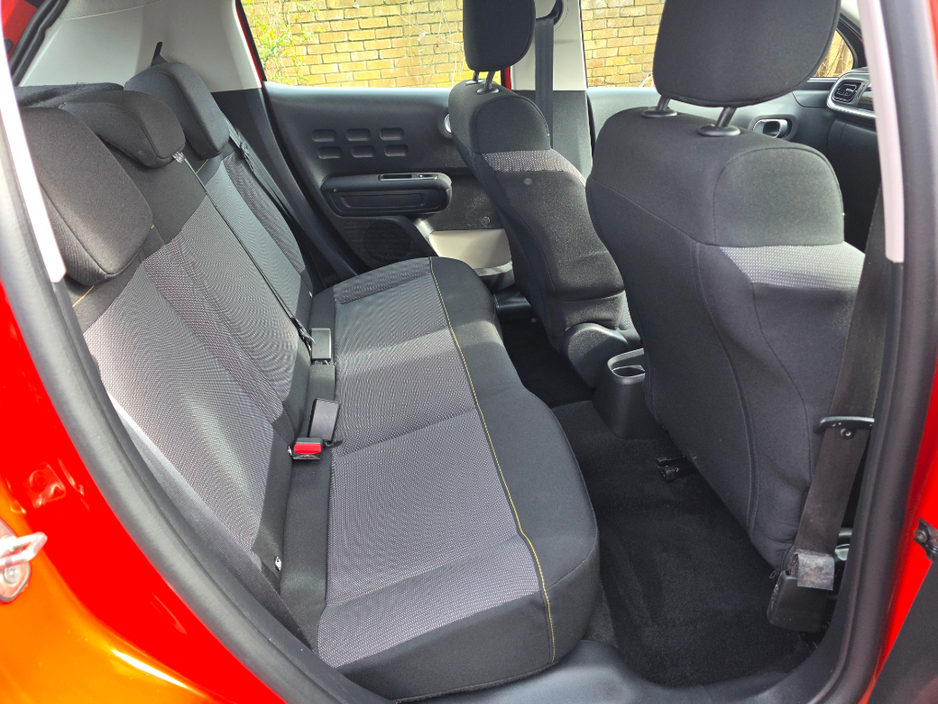 2020 Citroen C3 - image 11