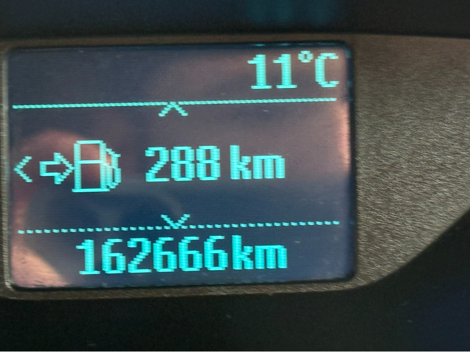 2013 Ford Grand C-Max - image 18