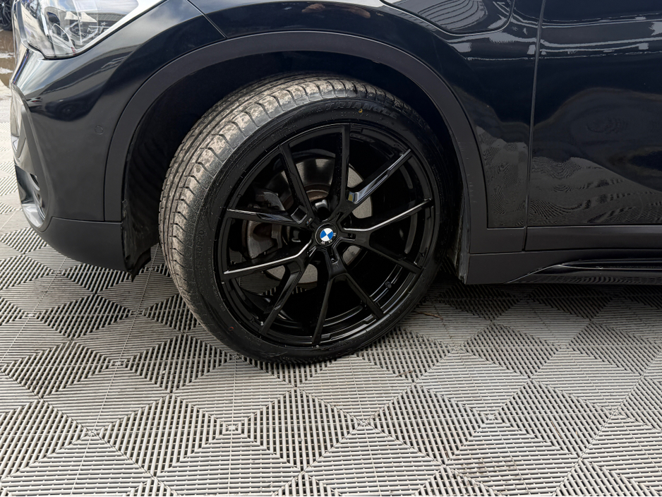 2021 BMW X1 - image 11