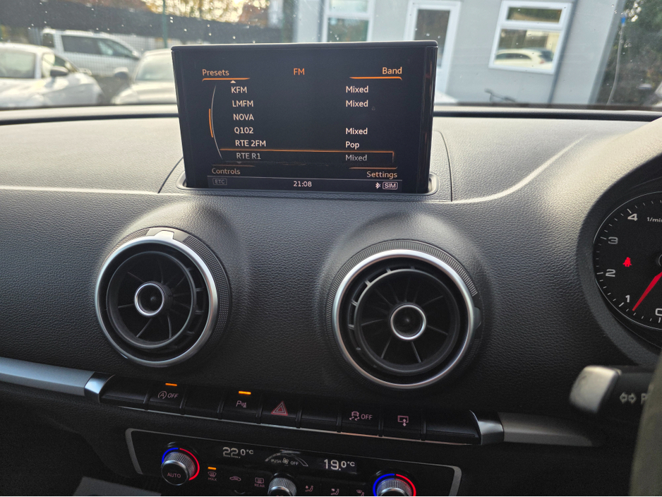 2014 Audi A3 SALOON 1.4 TFSI PRIVACY GLASS  - REV CAMERA - PARKING SENSORS - ALLOYS - LOW TAX BAND LOW MILEAGE €14,750