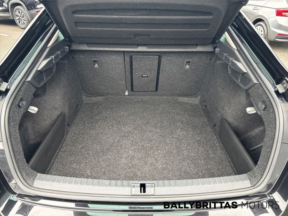2024 Skoda Octavia - image 9