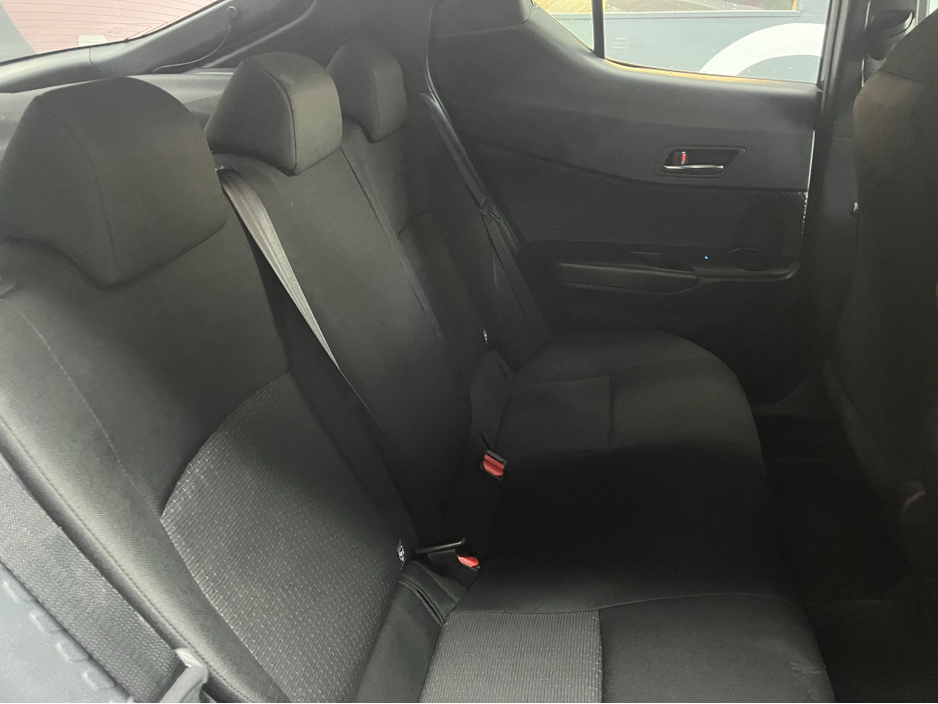 2019 Toyota C-HR €19950 2019 TOYOTA C-HR S LED PACKAGE 1.8 AUTOMATIC / CRUISE CONTROL AND MORE €19,950