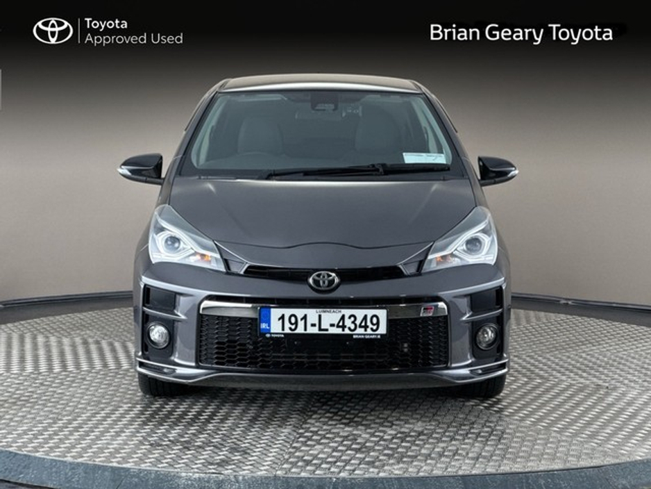 2019 Toyota Yaris HYBRID GR SPORT €17,950