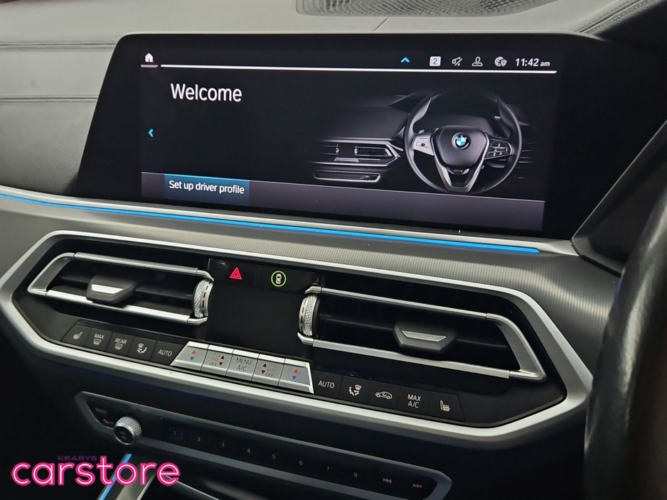 2020 BMW X5 xDrive45e xLine €44,880