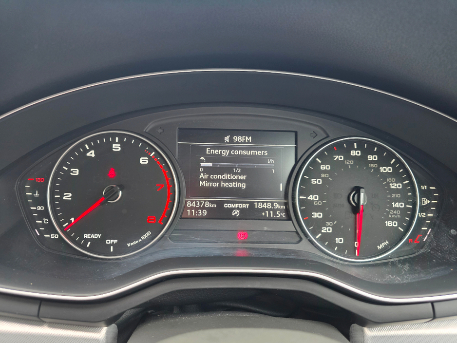 2016 Audi A4 - image 16