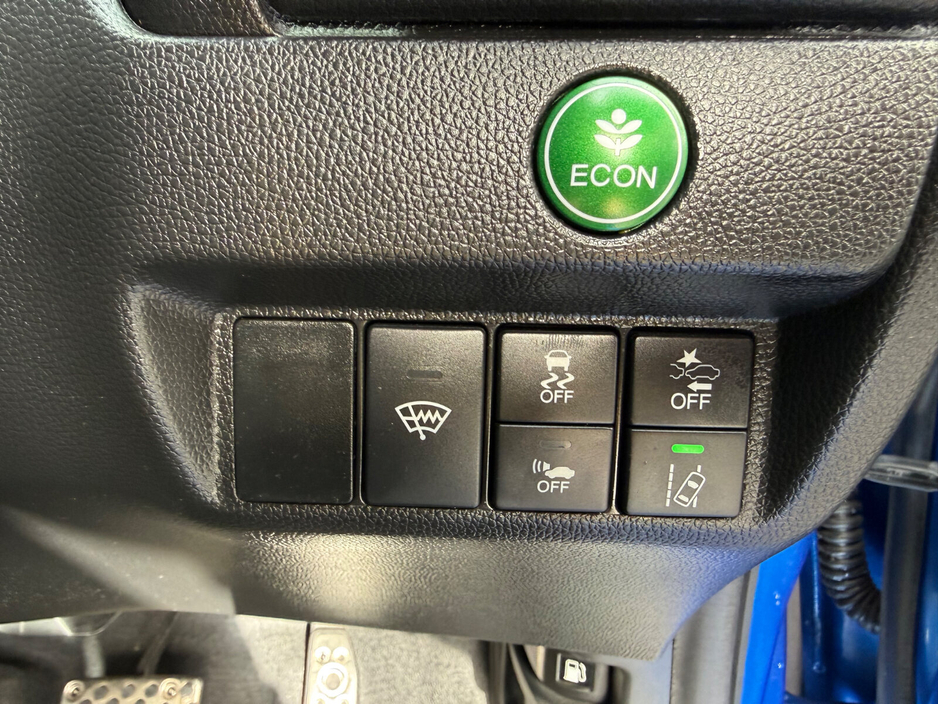 2018 Honda Fit - image 19