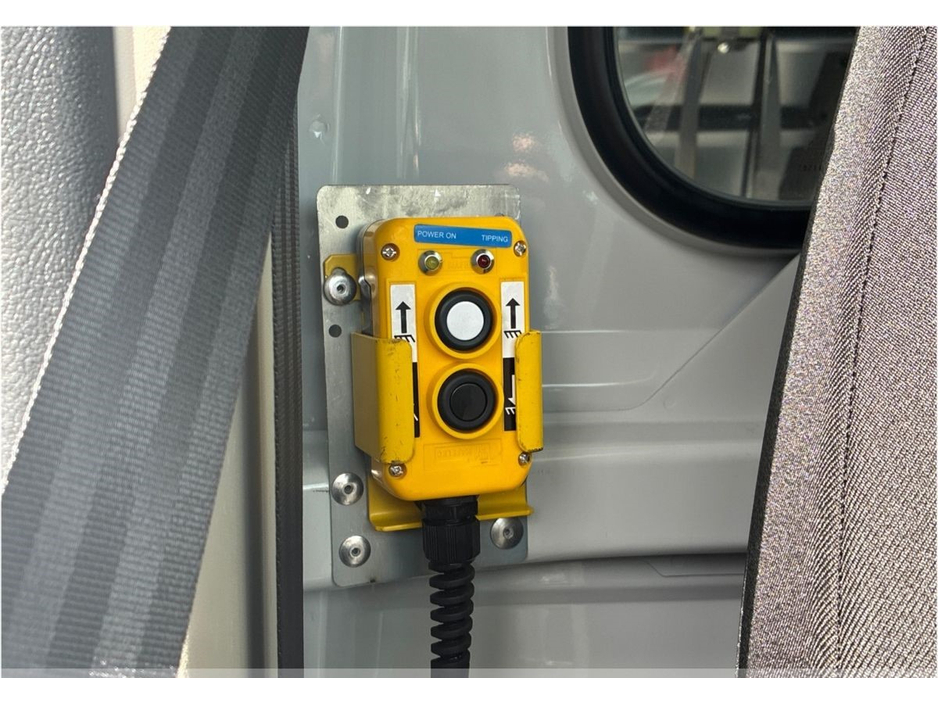 2026 Opel Movano - image 3