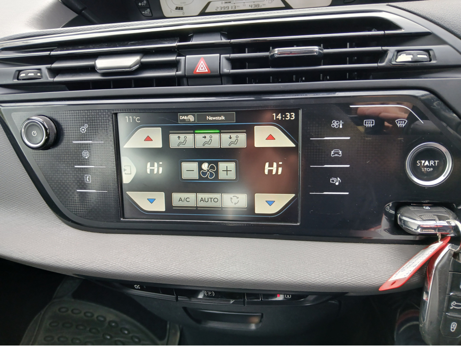 2016 Citroen Grand C4 Picasso - image 12