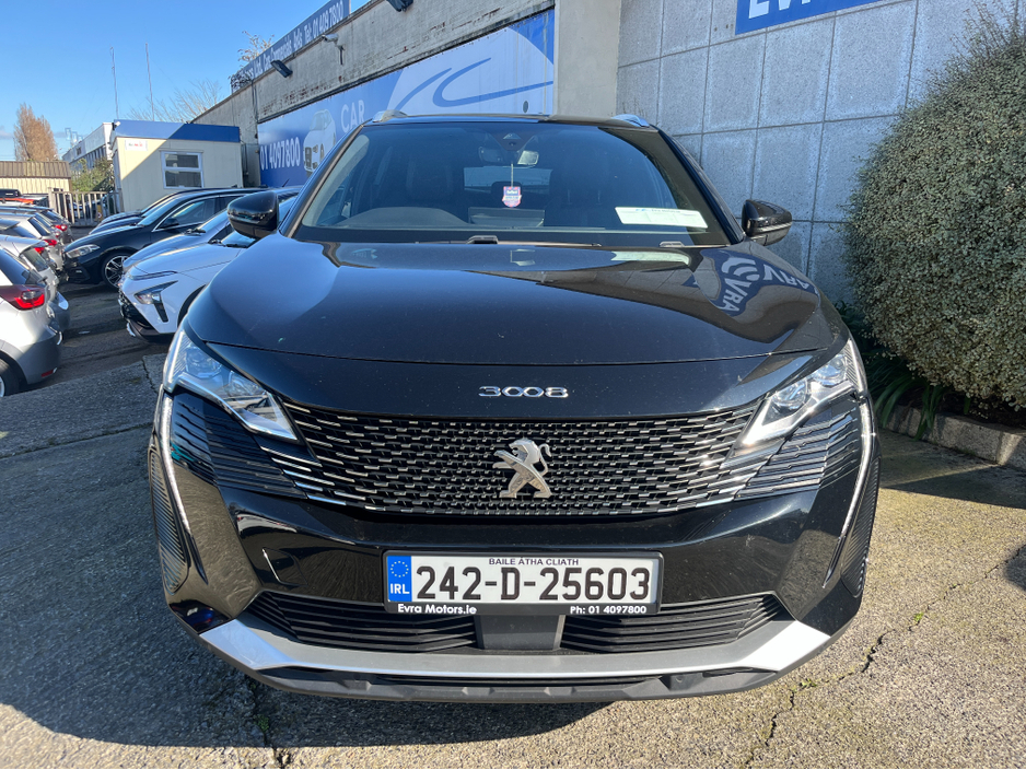 2024 Peugeot 3008 - image 3