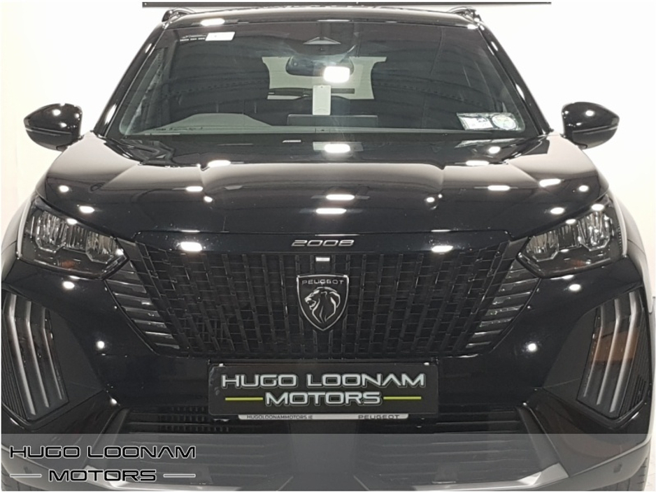 2025 Peugeot 2008 - image 2