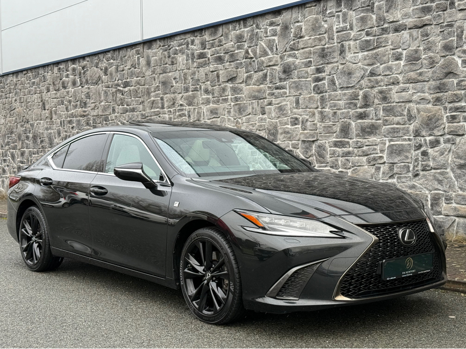 2024 Lexus ES 300 H F SPORT ES 300H 4DR AUTO €48,950