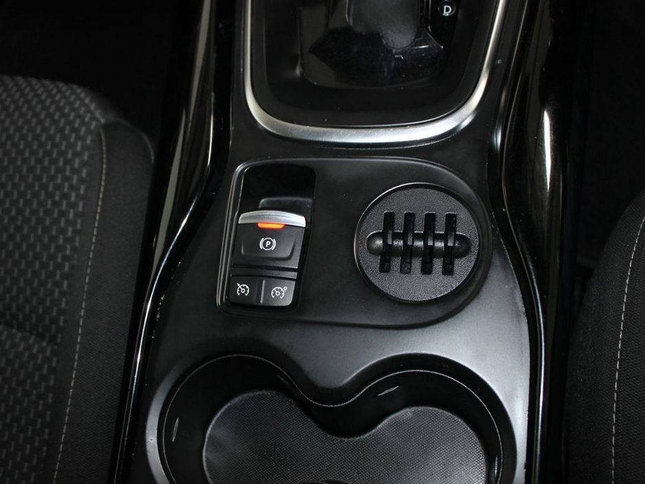 2016 Renault Kadjar - image 22