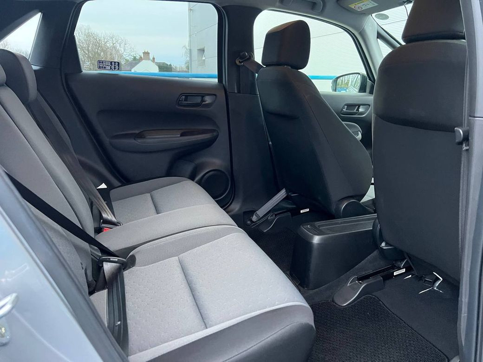 2023 Honda Fit - image 8