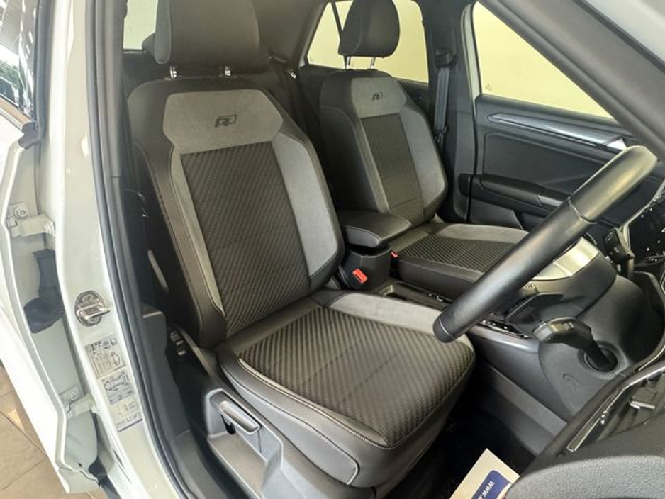 2021 Volkswagen T-Roc 2.0 TDI 150bhp R-Line DSG €26,995
