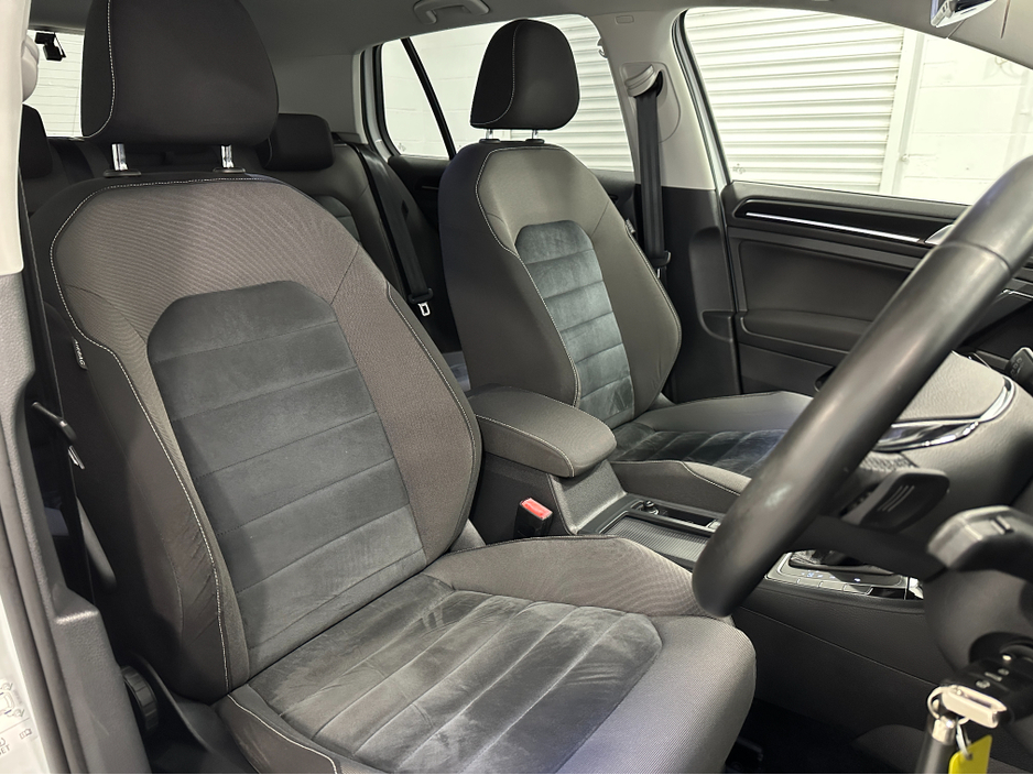 2014 Volkswagen Golf (141) HIGHLINE 1.4TSI DSG LOW KMS VW/AUDI SPECIALISTS €12,950