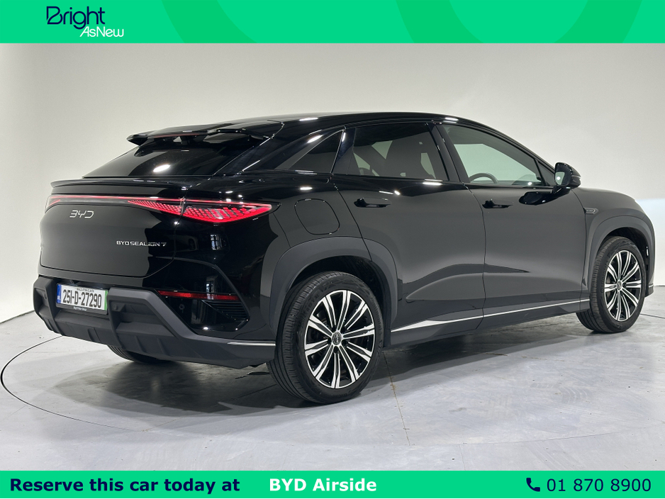2025 BYD Sealion 7 - image 9