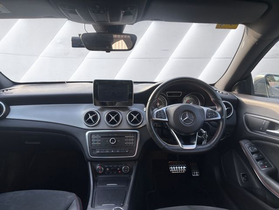 2015 Mercedes-Benz CLA Class - image 10