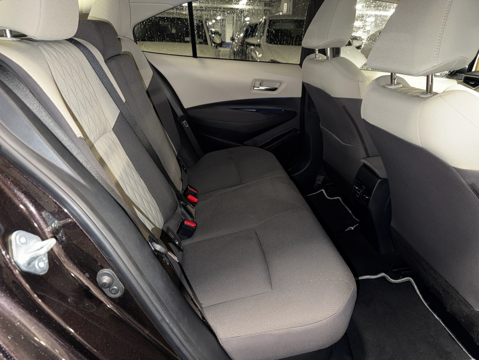 2019 Toyota Corolla - image 13