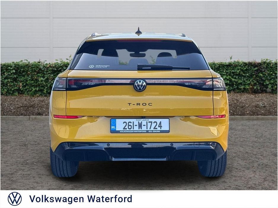 2026 Volkswagen T-Roc - image 13