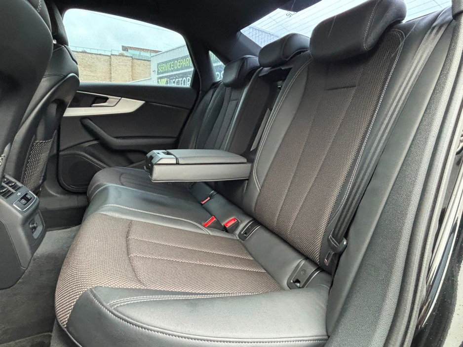 2016 Audi A4 - image 10