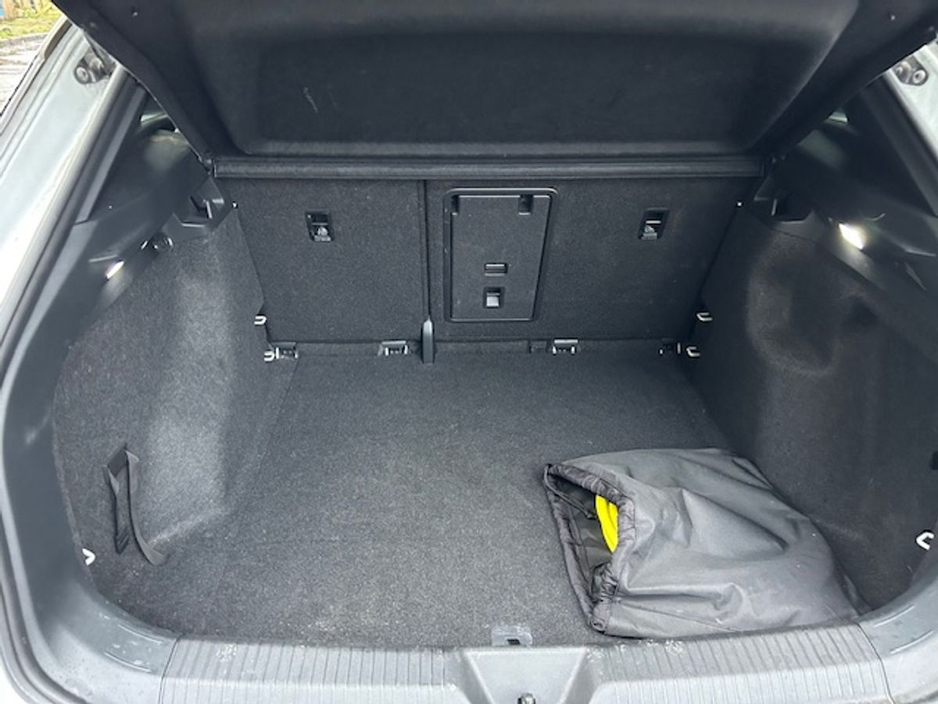 2023 Volkswagen ID.4 - image 16