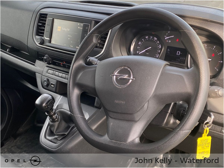 2024 Opel Vivaro - image 8