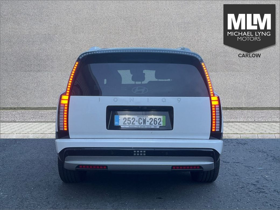 2025 Hyundai Ioniq 9 RWD standard (Long Range) Platinum €71,995