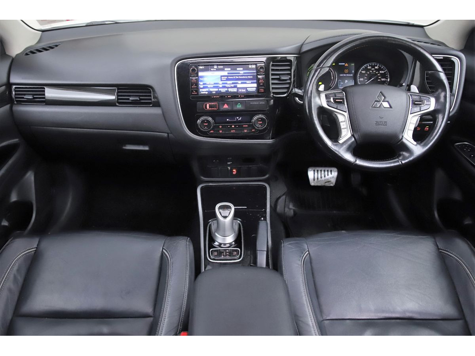 2016 Mitsubishi Outlander 2.0 PHEV 4WD 5SEATS 160BHP *LEATHER*EL.SUNROOF*360 PAN CAM* €17,490