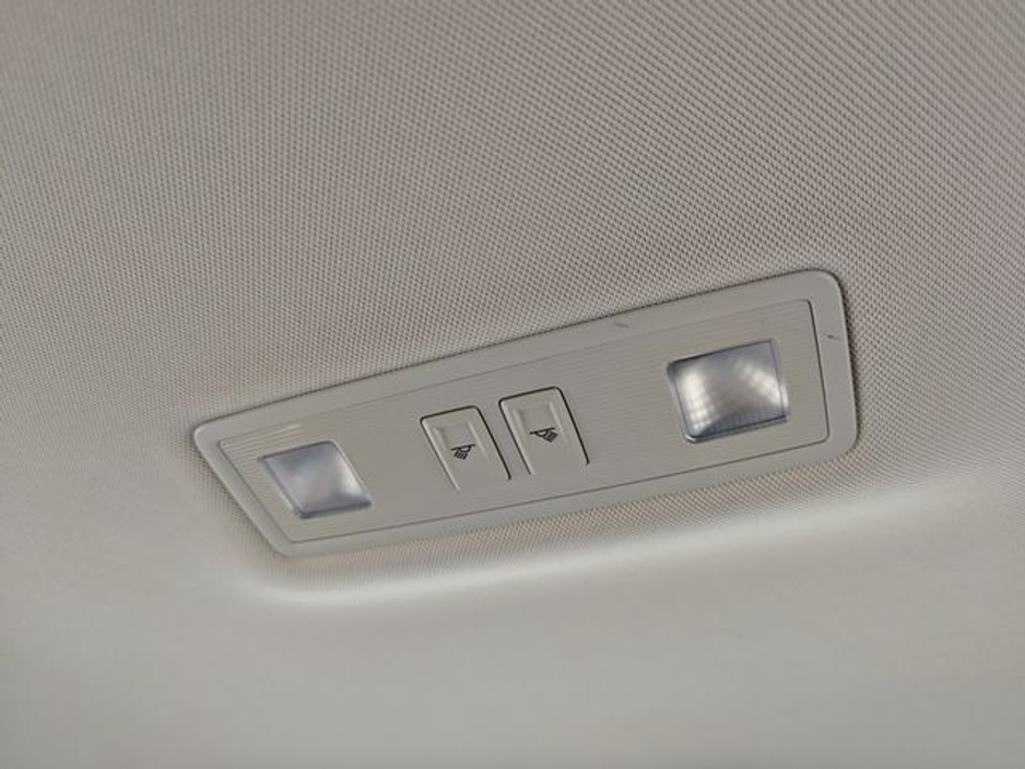 2019 Volkswagen Polo - image 17