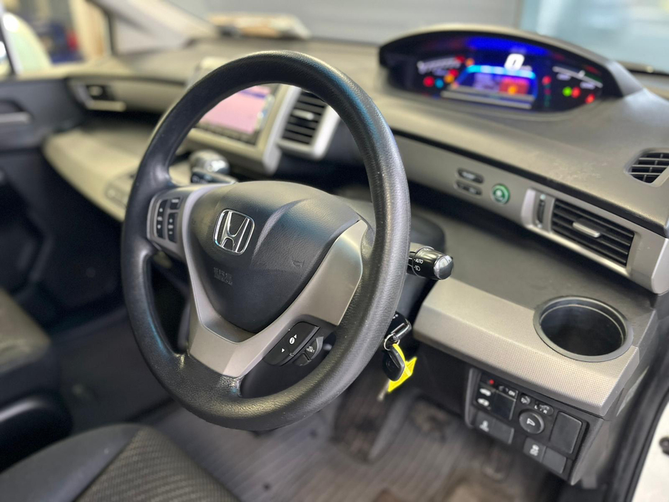 2015 Honda Freed 1.5 DAA-GP3 6 STEATS 5DR AUTO SEATS €12,900