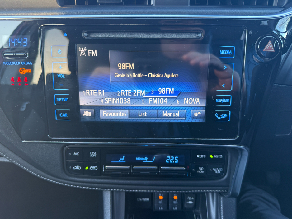 2016 Toyota Auris 1.2 TURBO SOL MODEL ONE OWNER 30K MILES €14,990